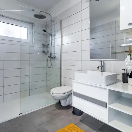 View And Relaxation, *